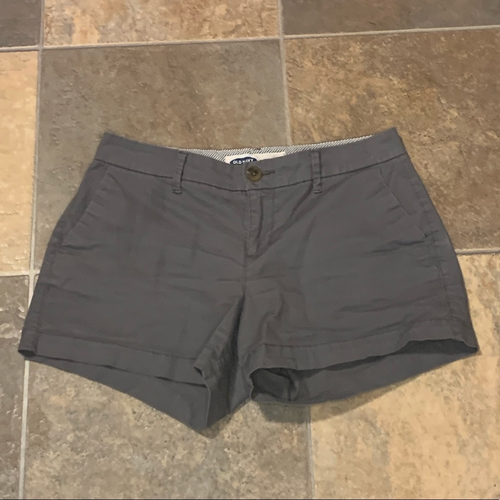GREY OLD NAVY EVERYDAY SHORTS WOMENS SIZE 0